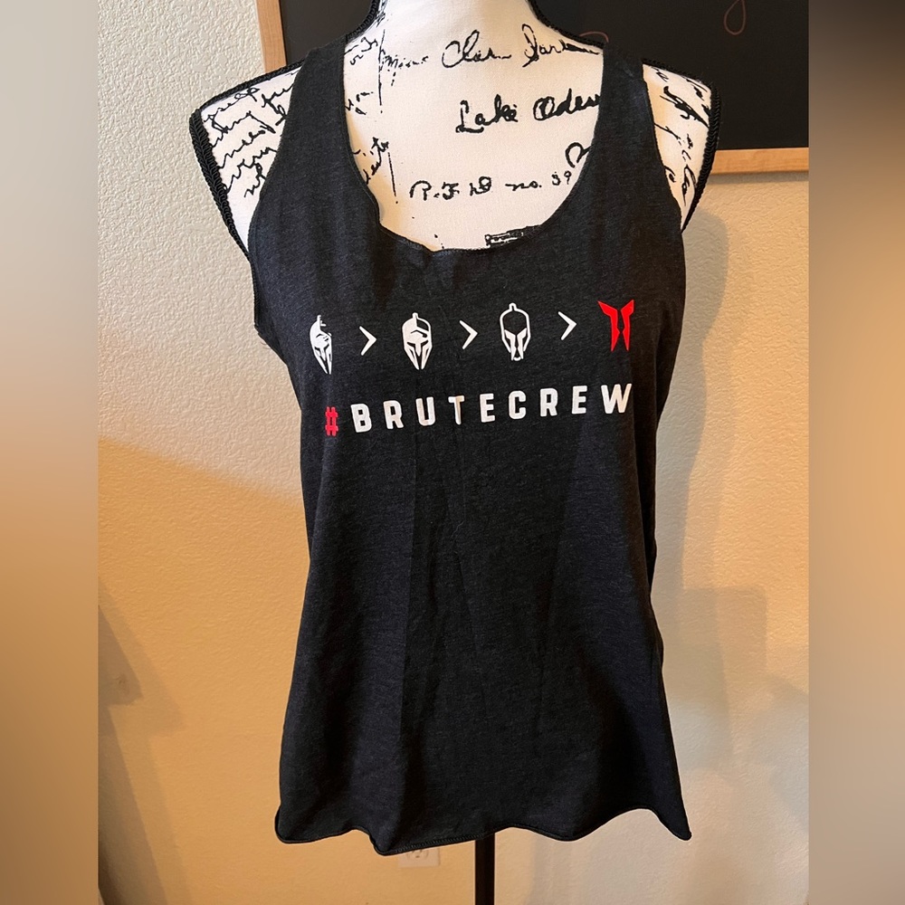 Muscle tee